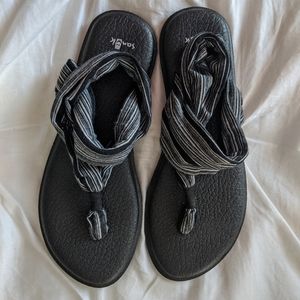 Sanuk sling sandals